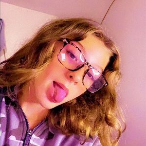 Meet your Posher, Cassidy